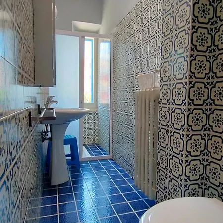 Appartement Bilocale Con Due Bagni Cod 496 Frontemare Con Inclusa Marcelli